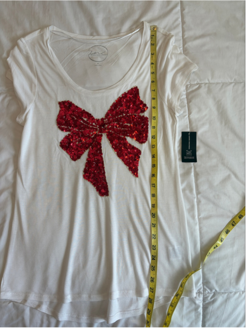 NWT INC Red Sequin Bow Tee Size M Christmas Holiday Festive Glam M2 - Picture 9 of 9